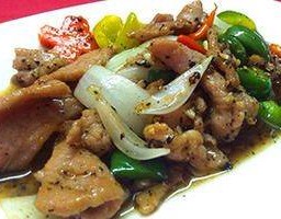 ข้าวผัดพริกไทยดำ