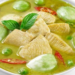 แกงเขียวหวานไก่ กับข้าว