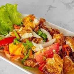 ยำไข่ดาว