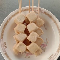 ฮุสนาอาหารตามสั่ง และของทานเล่น