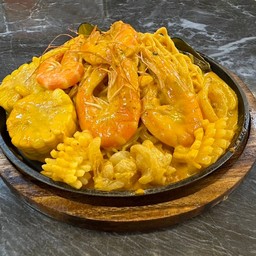 บะหมี่ลงพุงชีสทะลัก(ซีฟู้ด)