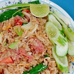 ข้าวผัดแหนม