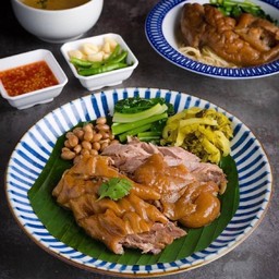 [ชิกกี่ ขาหมูภูเก็ต] ขาหมูสับล้วน