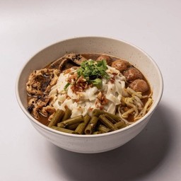 เกาเหลาน้ำตกรวม หมูนุ่ม ลูกชิ้น ตับ