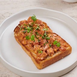 Spicy tuna Toast