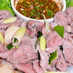 เนื้อลวก น้ำจิ้มรสเด็ด