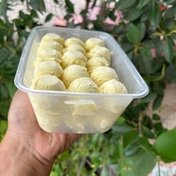 ตาเตี้ยไอติมกะทิสด