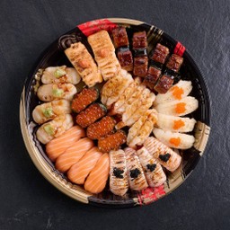 เซ็ตซูชิดีลักซ์สุดคุ้ม