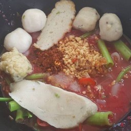 บะหมี่เป๊าะเย็นตาโฟต้มยำ