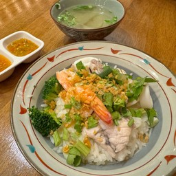 ข้าวต้มแห้งทะเล