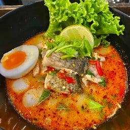 เตี๋ยวต้มยำ ปลากระพง