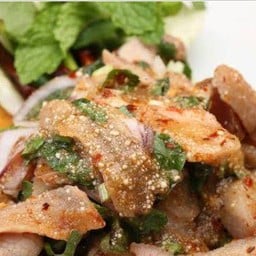 ส้มตำยำแซ่บ