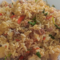 กระเพราหมูคลุก+ไข่ดาว