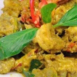 แกงเขียวหวานไก่ เป็นกับ ผัดแห้ง