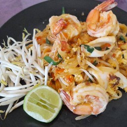 ร้านยายแม้น