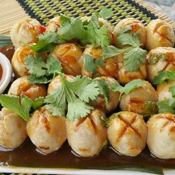 หมู ล้วน