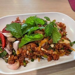 ก้อยหมูมะนาว