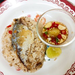 ข้าวปลาทูแมวเมี้ยวๆ