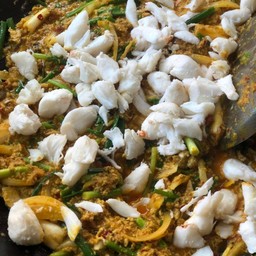 เนื้อปูผัดผงกระหรี่ (เป็นกับ)