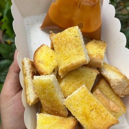 ปังกะโหลกตัด!! สังขยาชาไทย ปังปิ้งเนยหอมสูตรลับ 3 แผ่นตัดฉ่ำ