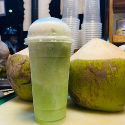 ชาเขียวมะพร้าว ปั่น  สดๆๆๆ