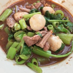 เกาเหลาน้ำตก