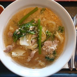 สุกี้น้ำหมู