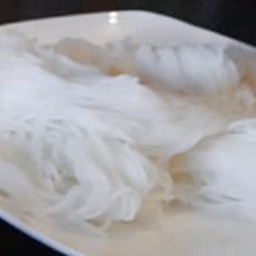 เส้นขนมจีน