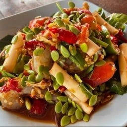 ตำไหลบัวกุ้งสด