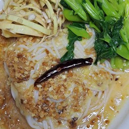 ขนมจีนน้ำยา น้ำพริก ตลาดมหานาค(by เจ๊ตาล)