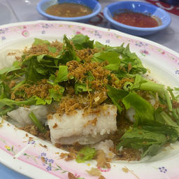 เนื้อปลาลวกทรงเครื่อง