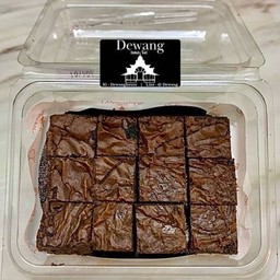 บราวนี่ เนื้อฟัดจ์หนึบ (กล่อง 12 ชิ้น)