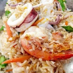 ข้าวผัดทะเล
