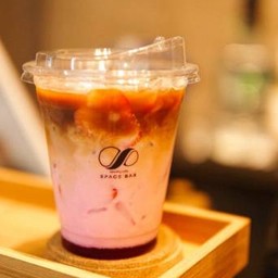 สตรอเบอรี่ลาเต้