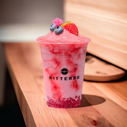 Strawberry Jelly Milk Yogurt