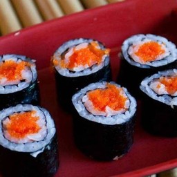 ข้าวห่อสาหร่ายไสไข่กุ้ง