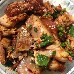 ยำหัวหมู 凉拌猪头肉