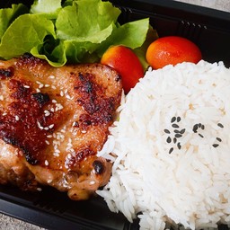 สะโพกไก่ย่างเกลือ