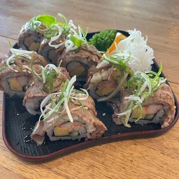 โรลเนื้อย่าง