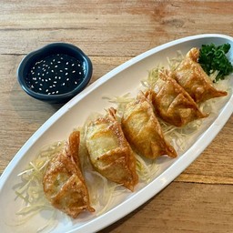 เกี๊ยวซ่า