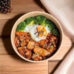 ข้าวหน้าไก่ซอสเกาหลี