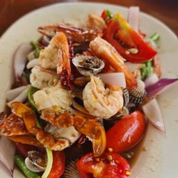 เหลาทะเลรวมสุก