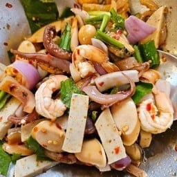 ยำรวมทะเล