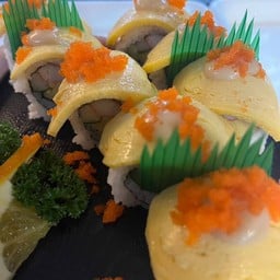 โรลไข่หวาน