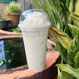 กล้วยนมสดปั่น