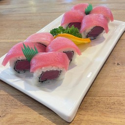 ทูน่าโรล