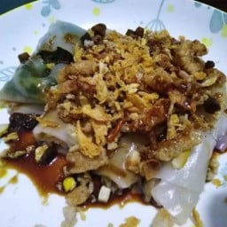 ก๋วยเตี๋ยวหลอด หน้ารพ.แมคคอร์มิค