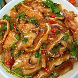 ยำหูหมู  凉拌猪耳朵 🐷