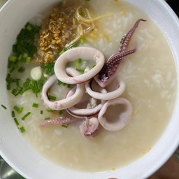 ข้าวต้มปลาหมึก