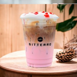 Strawberry Macchiato / Iced